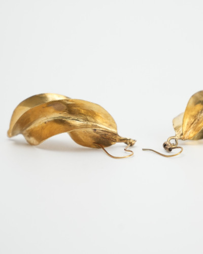 Boucles d’oreilles Fulani allongées – Bronze artisanal du Mali